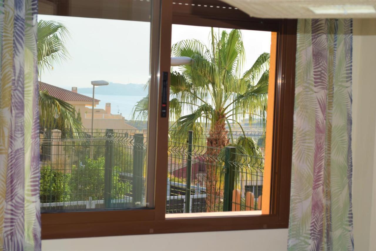 Apartamento Con Hermoso Jardin Y Ac Isla Plana Exterior photo