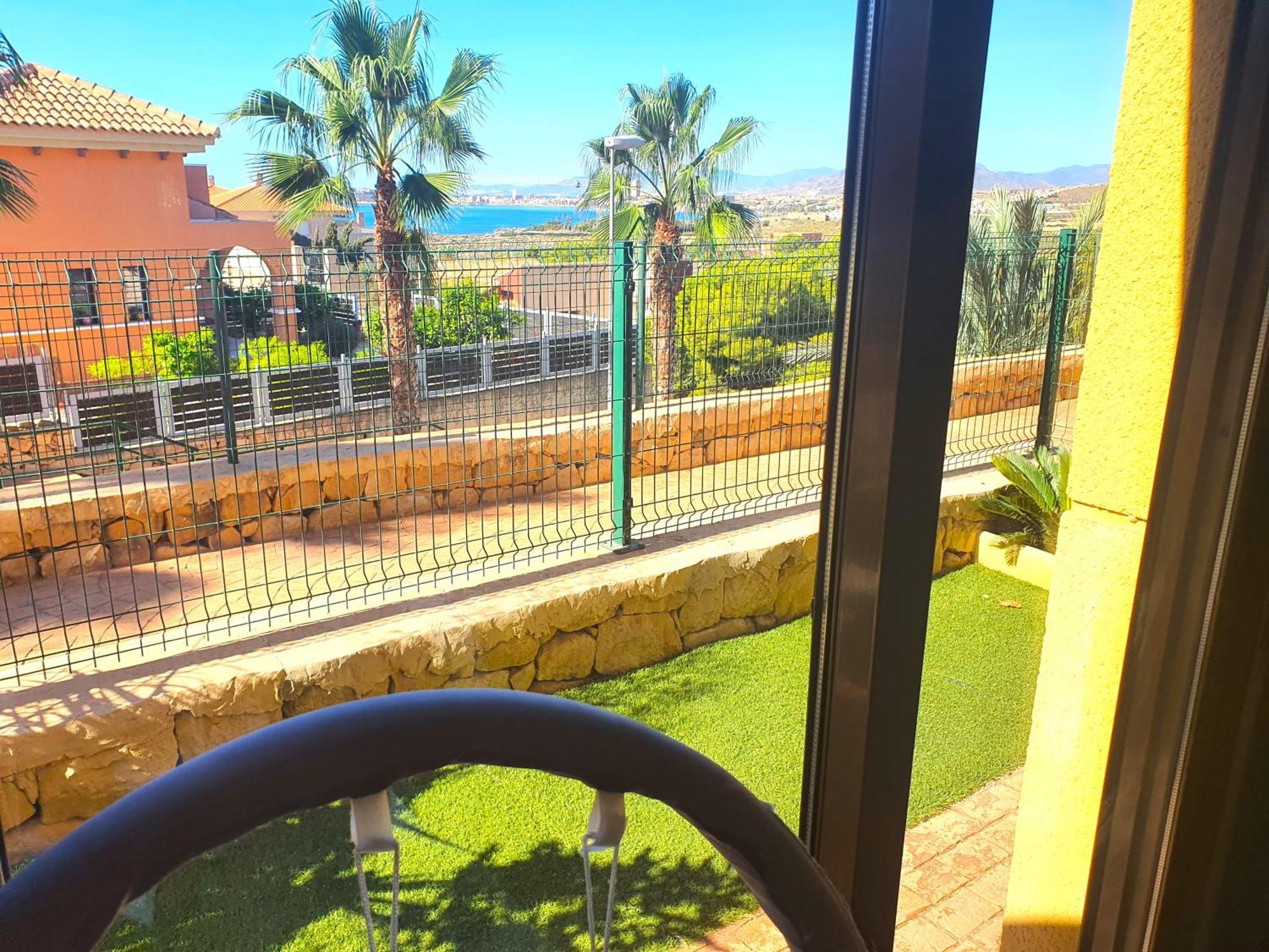 Apartamento Con Hermoso Jardin Y Ac Isla Plana Exterior photo