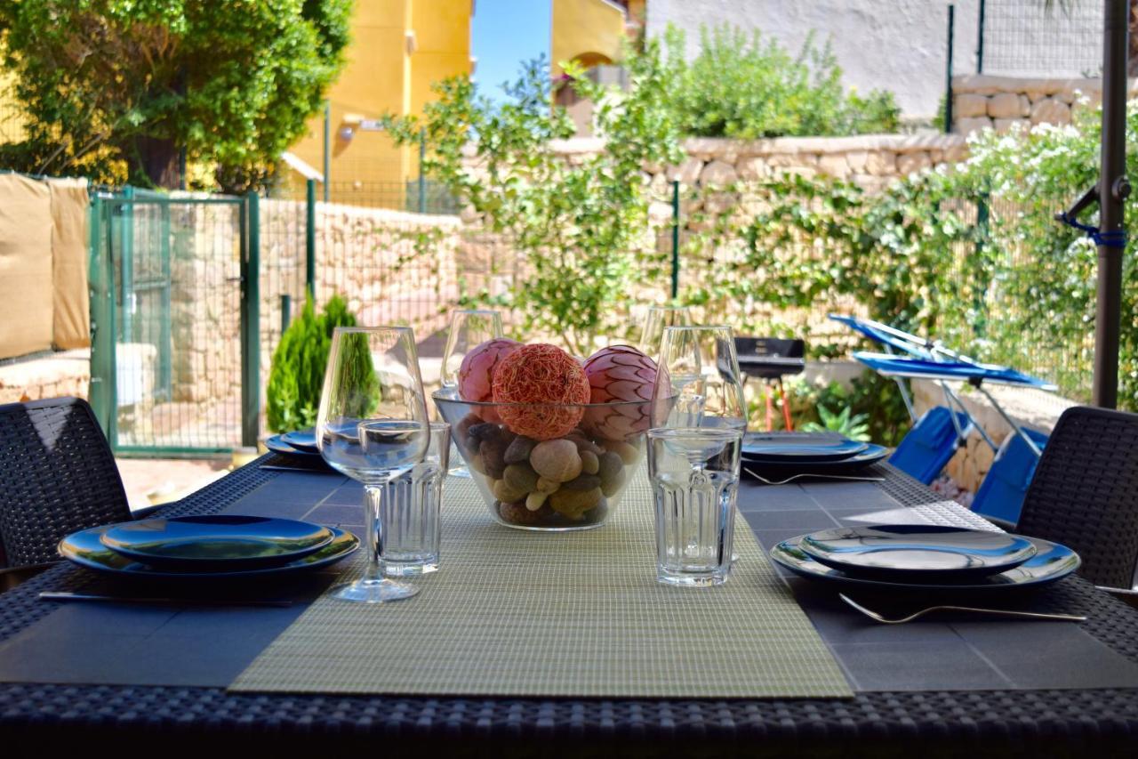 Apartamento Con Hermoso Jardin Y Ac Isla Plana Exterior photo